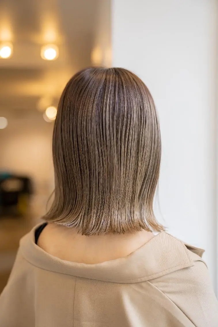 カラー ミディアム トリートメント Lazo/ 原弥和子のヘアスタイル