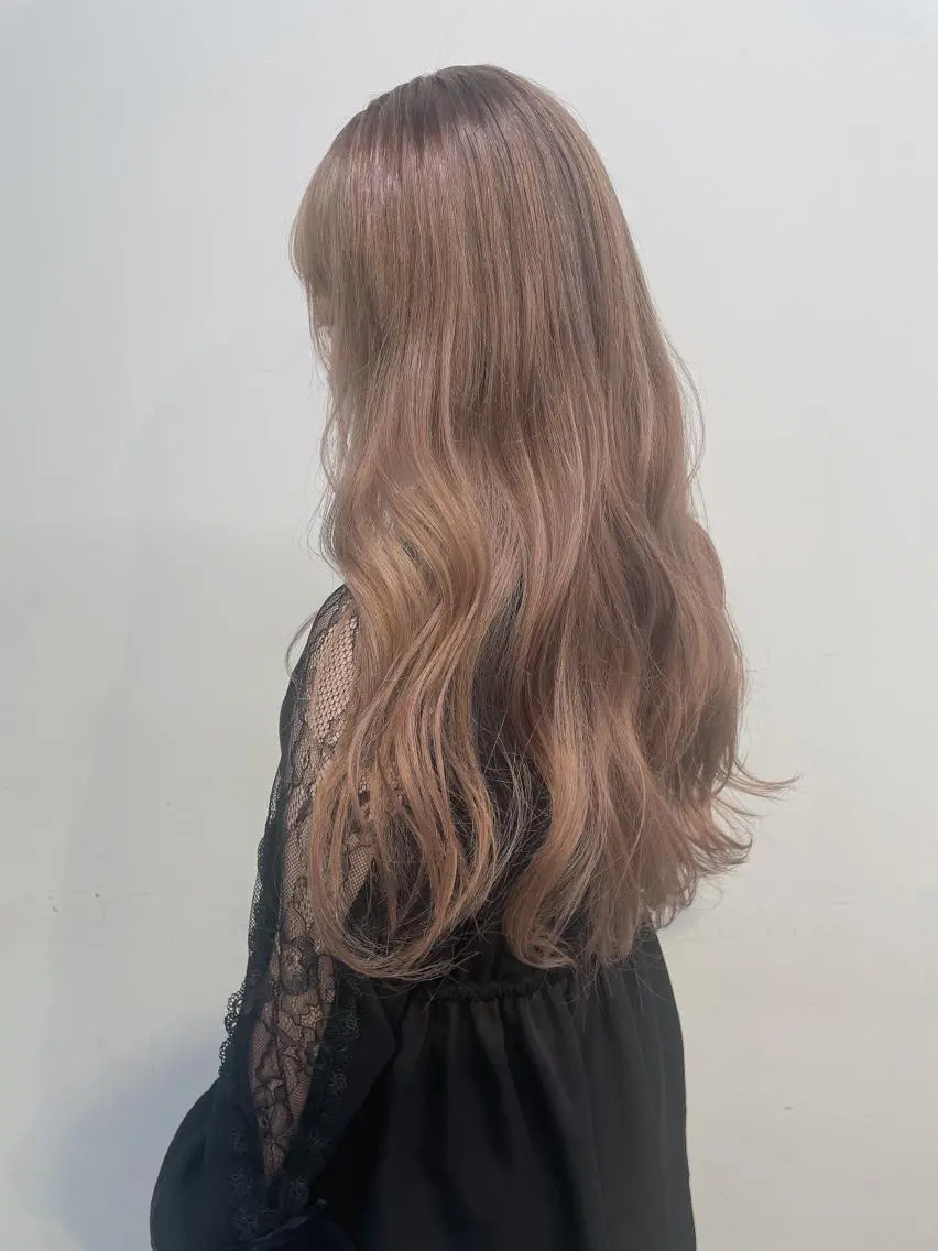 ミディアム カット ヘアカラー トリートメント 顔周りレイヤー/新宿 /モテ艶カラー/航介のヘアスタイル