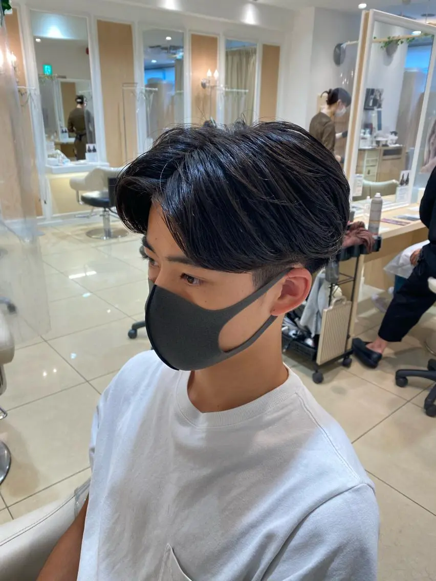 ショート パーマ メンズ カット パーマ メンズ特化型美容師 栗山勇人のヘアスタイル