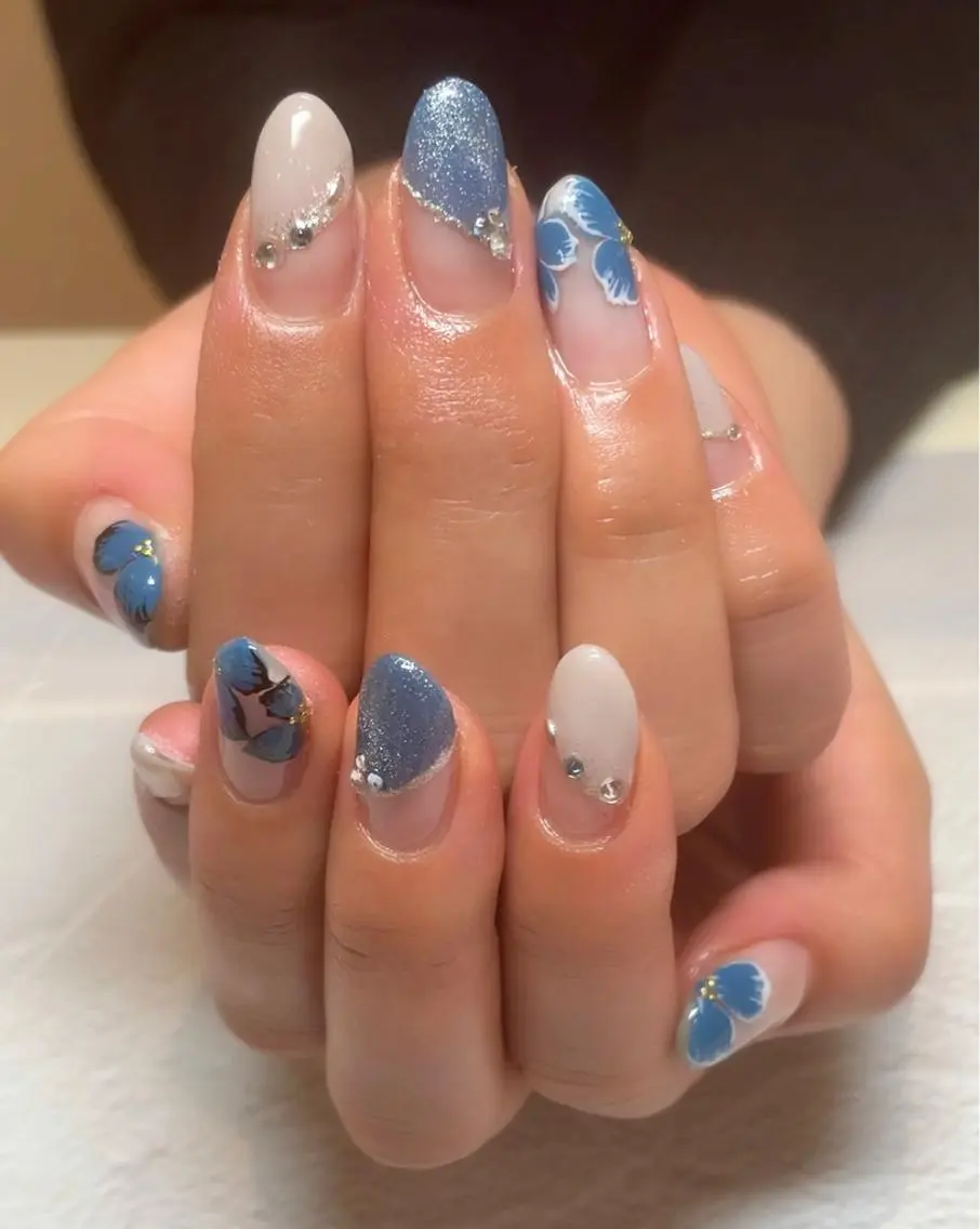 ネイル カジュアル フラワーネイル ジェルネイル 持ち込み パラジェル SINCERELY シンシアリー🌈のネイルデザイン