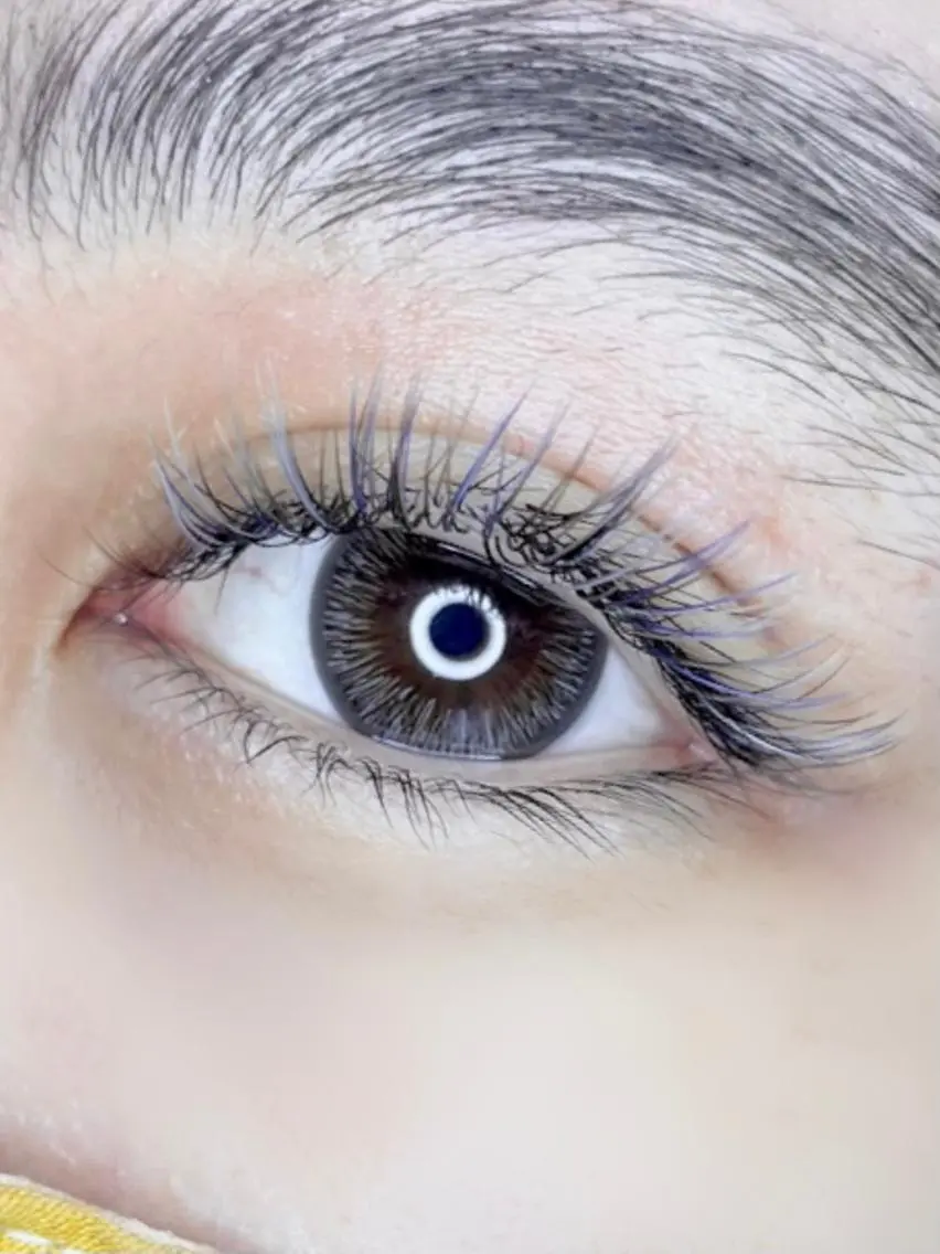 マツエク・マツパ Cカール カラーマツエク フラットラッシュ YUNIKO eyelashのマツエク・マツパデザイン