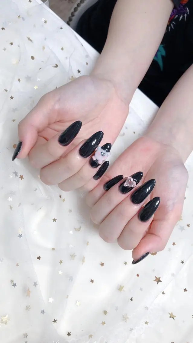 ネイル Le'a nail Lのネイルデザイン