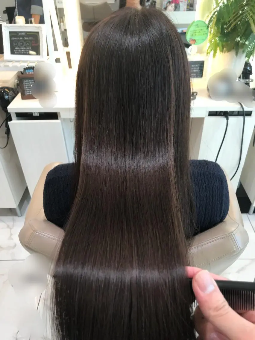 ロング カラー ブラウンカラー イルミナカラー ナチュラルブラウン Ash 戸田公園店のヘアスタイル