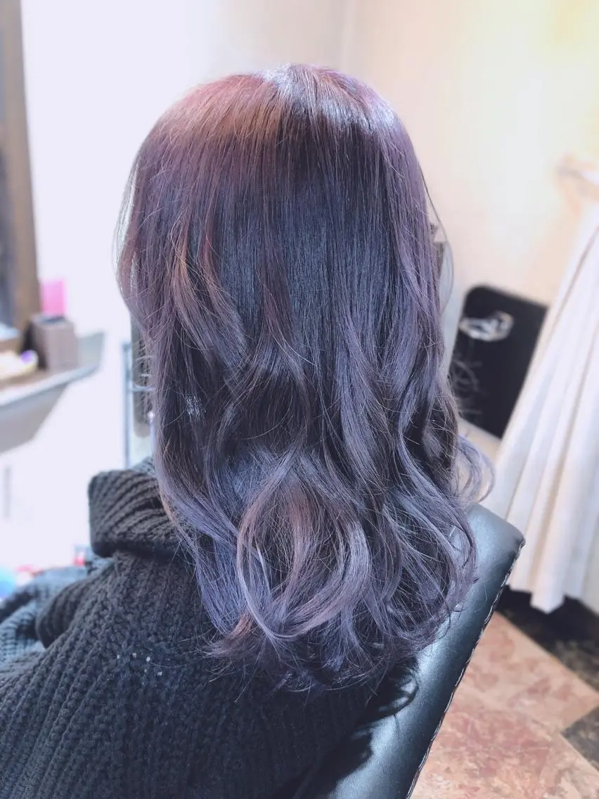 ミディアム カラー アディクシーカラー ブリーチ ケアブリーチ ケアカラー グラデーションカラー ヘアカラー トリートメント 菊池 貢平のヘアスタイル