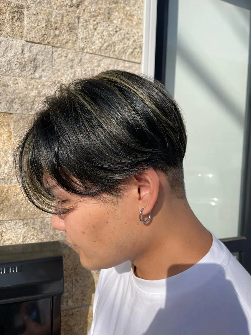 ショート カット ヘアカラー 川田 仁のヘアスタイル