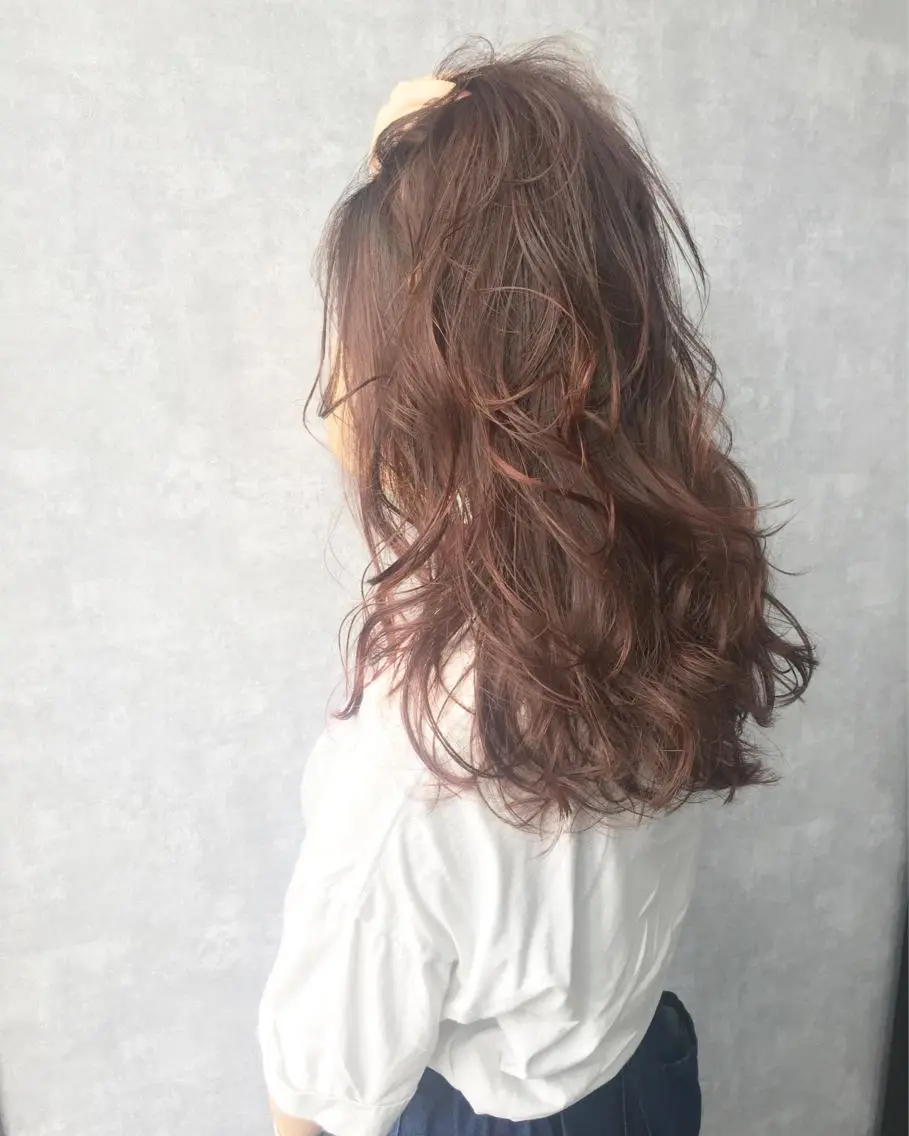 ロング カラー アッシュ ピンクカラー ピンクアッシュ レイヤーカット BLend 渋谷のヘアスタイル