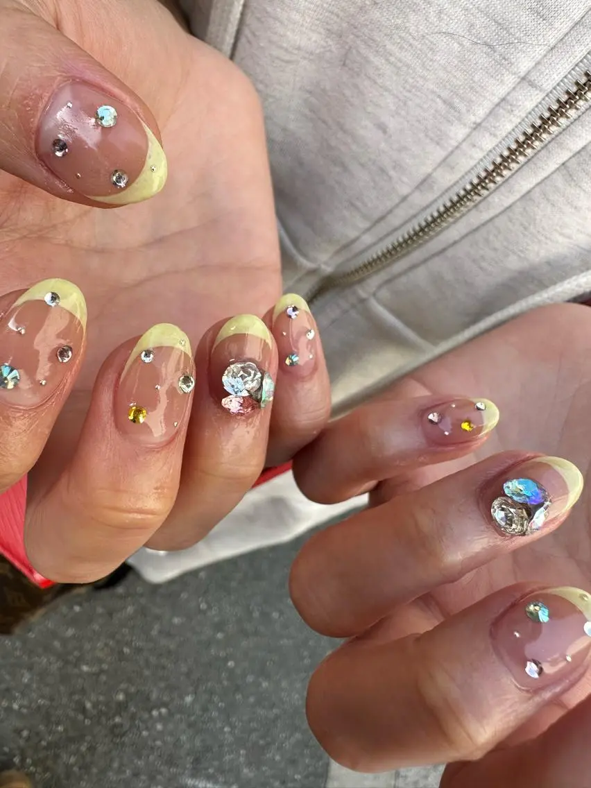 ロング カラー ヘアアレンジ キッズ ネイル マツエク・マツパ アイブロウ 福田 加奈のネイルデザイン