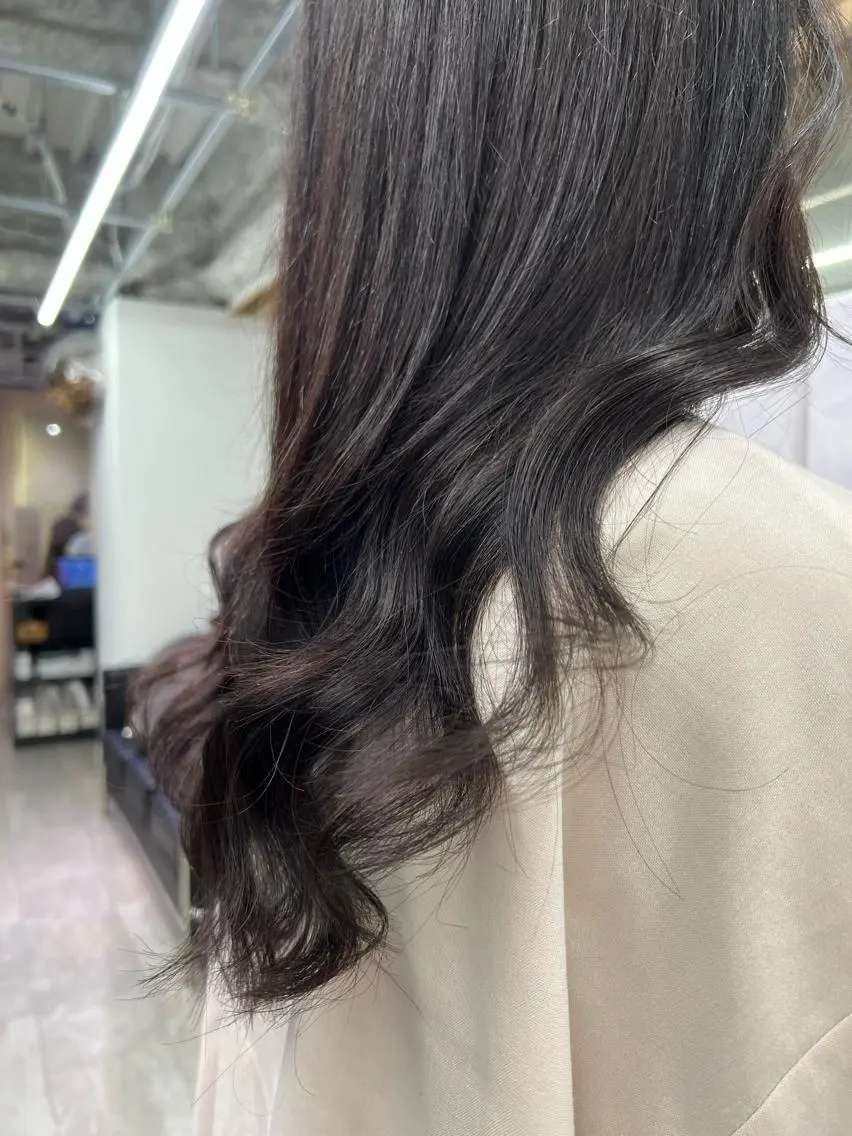 ロング カラー ハイトーン&髪質改善 &韓国エクステ🤎のヘアスタイル