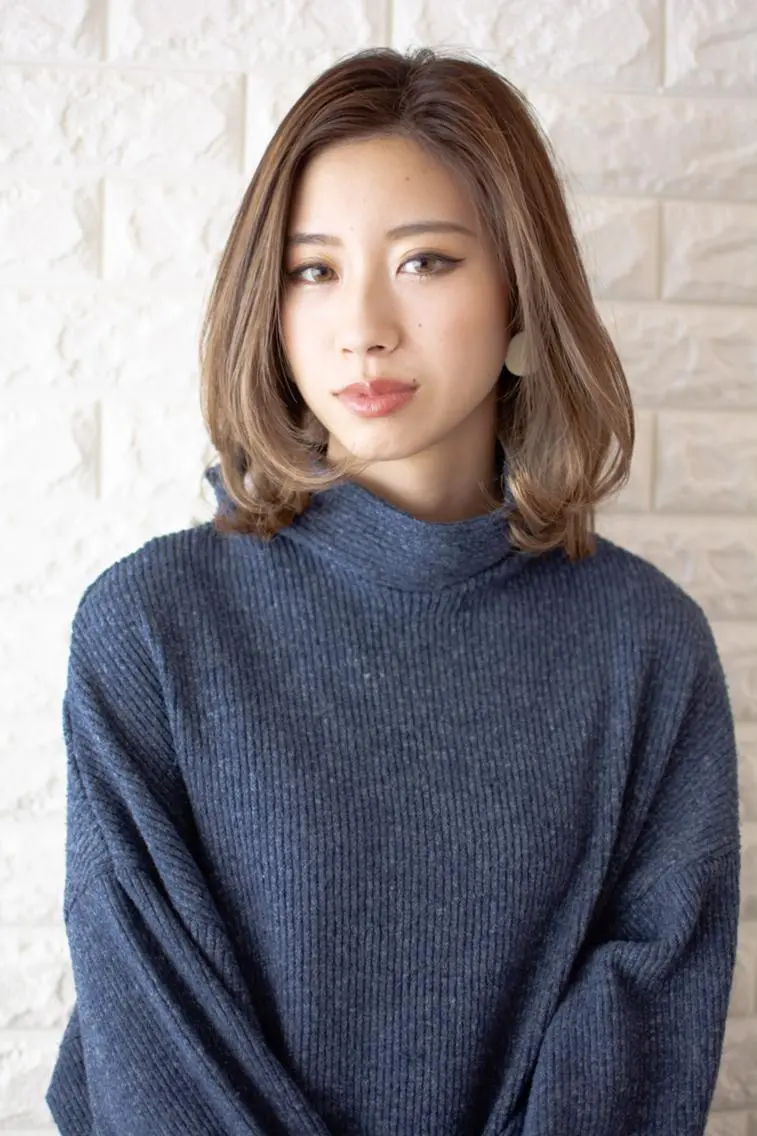 ミディアム カラー ショートボブ ベージュカラー ブルーカラー ブルージュ グレージュ カット ヘアカラー トリートメント 斉藤 正敏のその他イメージ