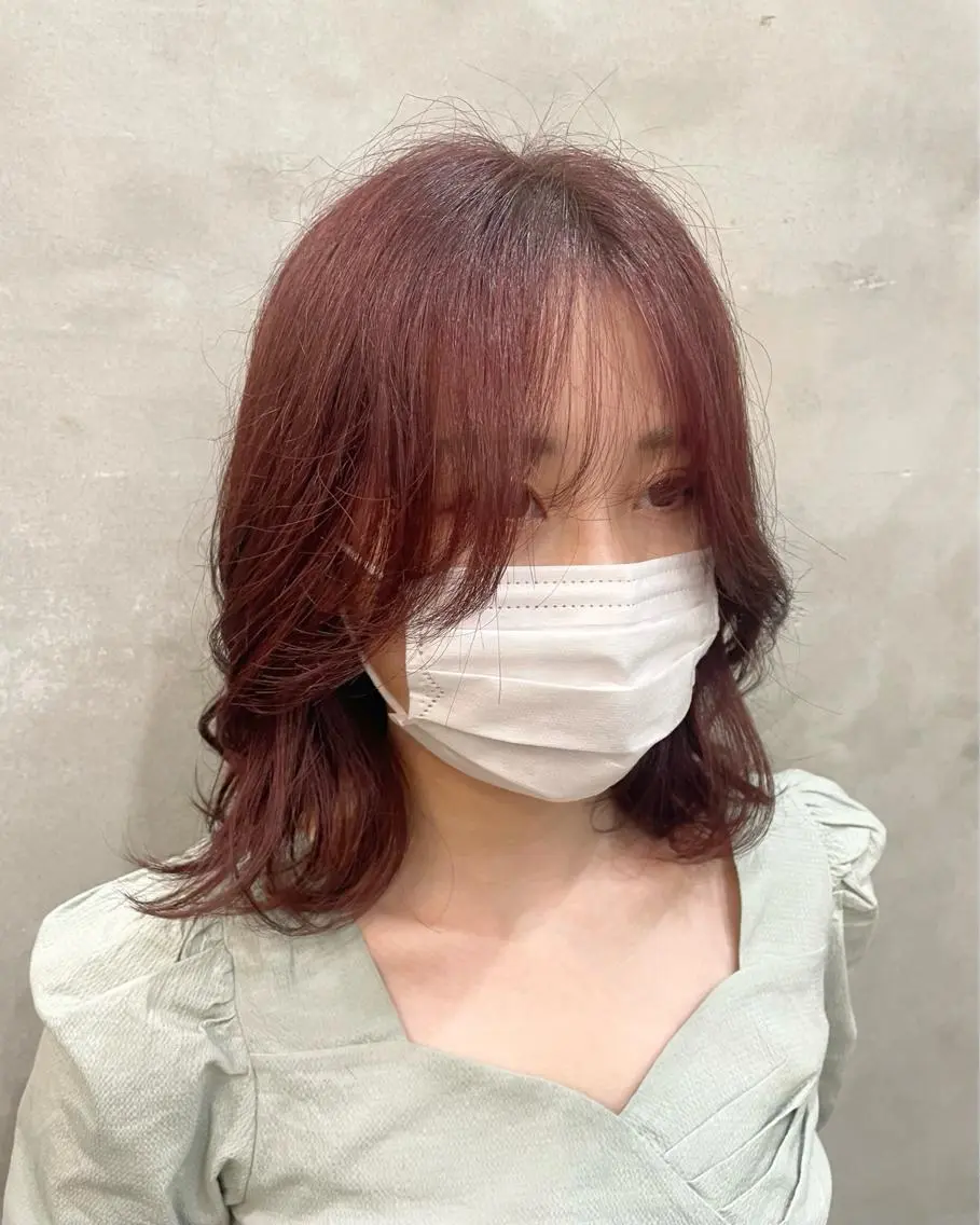 ミディアム カラー カット ヘアカラー トリートメント 【ピンク/韓国ヘア/ ヘアセット】亜海のヘアスタイル