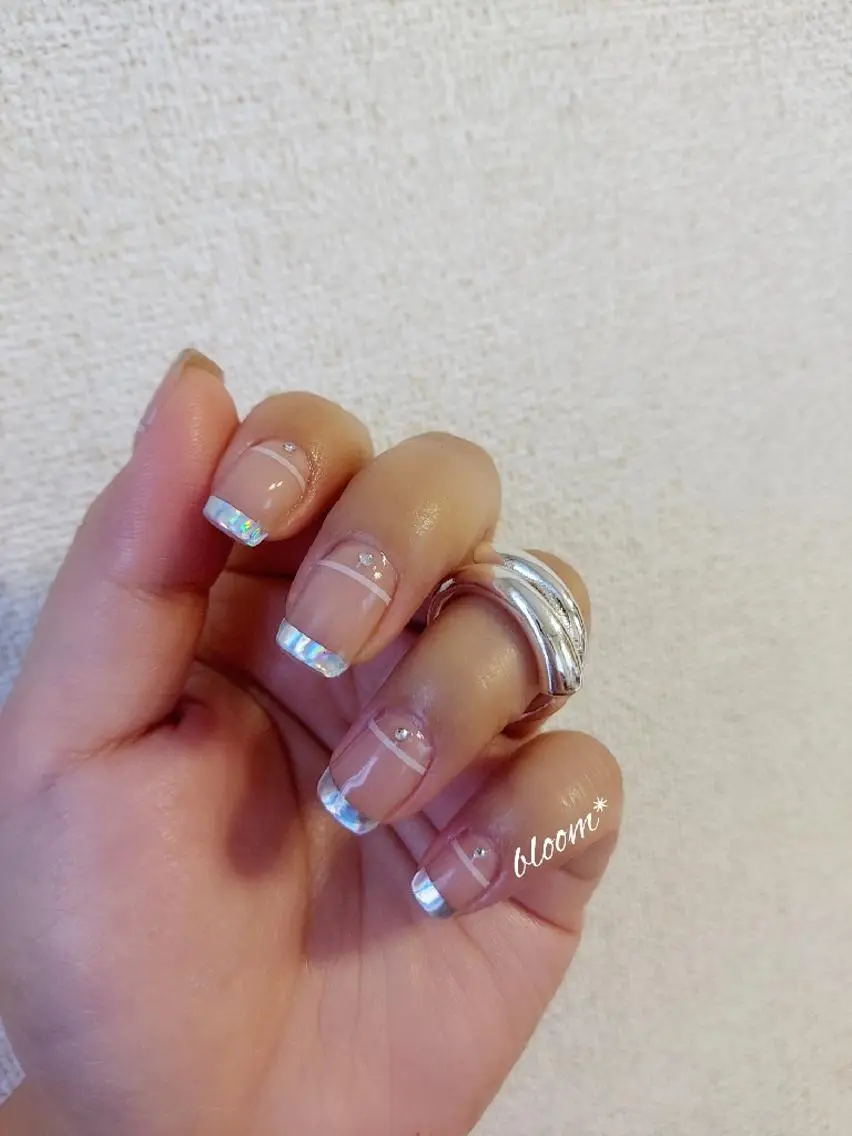 ネイル オフィスネイル bloom *のネイルデザイン