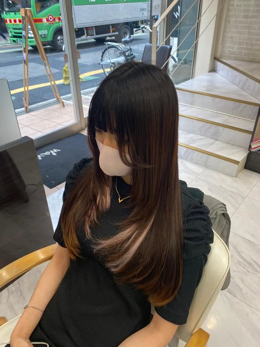 ロング レイヤーカット シャギー 目黒 碧人のヘアスタイル
