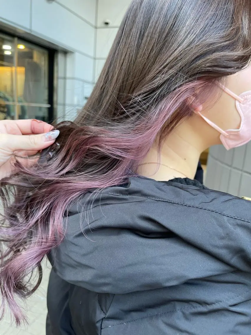 ロング カラー インナーカラー ラベンダーカラー ラベンダーピンク ピンクカラー カット ヘアカラー トリートメント Zina天王寺 CHIAKIのヘアスタイル