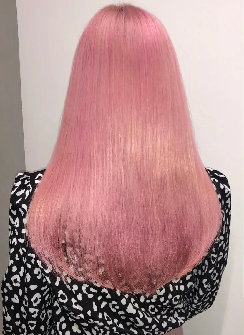 ロング 縮毛矯正 カット ヘアカラー トリートメント 🪄🫧ハイトーン/ 乙津茜🐰L'wisのヘアスタイル