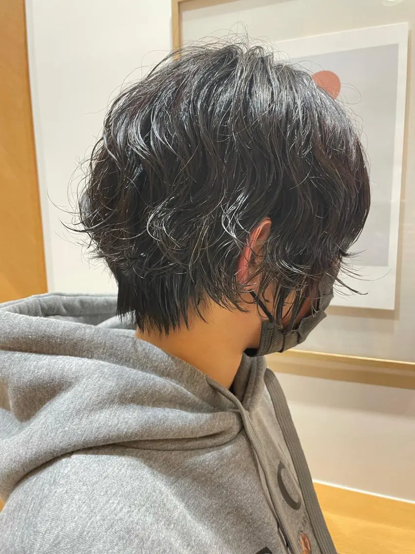 ショート パーマ ARMONY秋山輝也 コテ巻き風パーマ特化のヘアスタイル