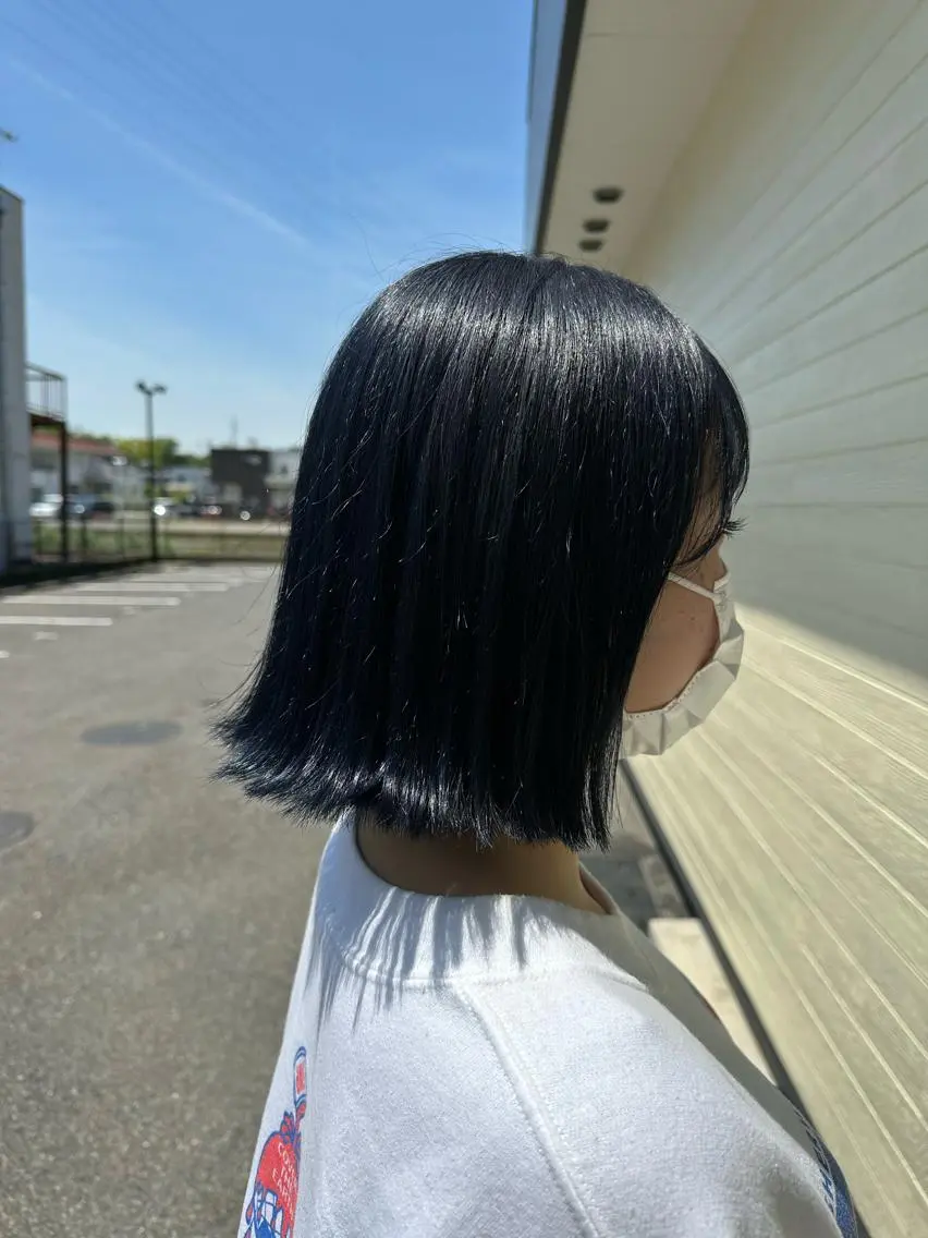 ミディアム カラー 黒髪 ブルーカラー ブルーブラック arl 豊田店のヘアスタイル