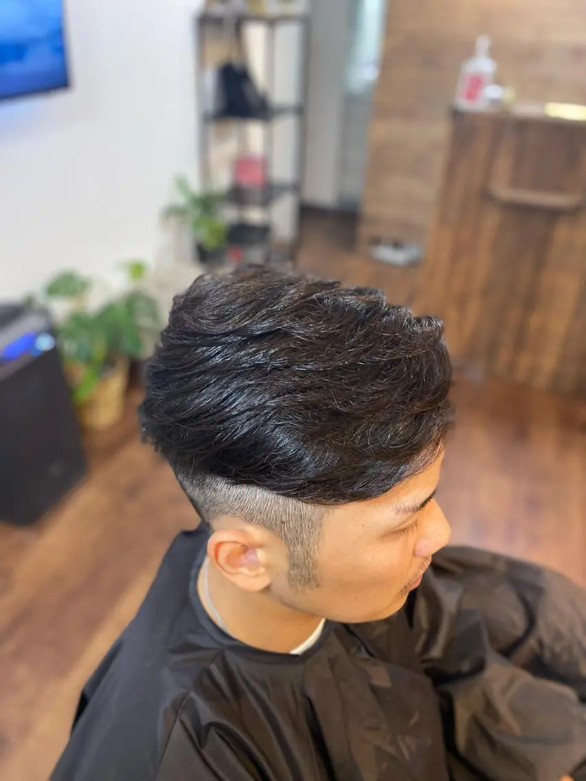 ショート パーマ メンズ メンズパーマ ニュアンスパーマ カット パーマ トリートメント Luzir⭐︎ GEN⭐︎のヘアスタイル