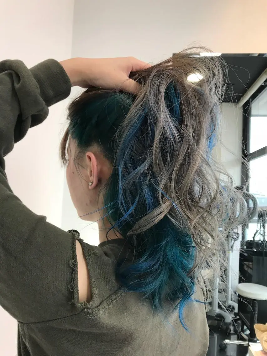 ロング カラー 関口 友行のヘアスタイル