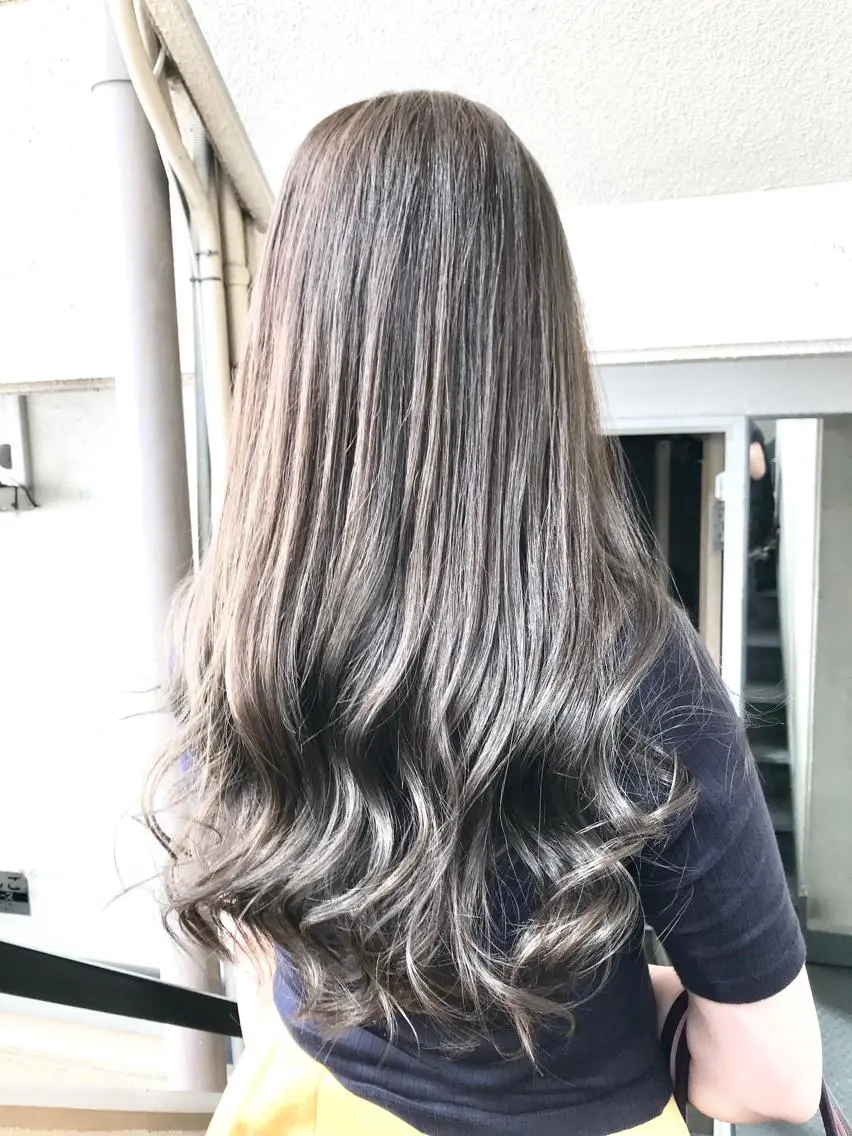 ロング カラー カット ヘアカラー トリートメント 💎髪質改善💎 デザイナーshinのヘアスタイル