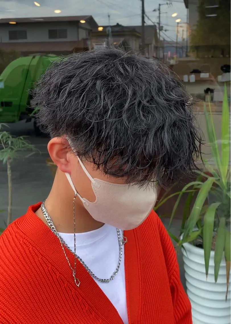 メンズ メンズパーマ 波巻きパーマ カット パーマ geep Ryoyaのヘアスタイル
