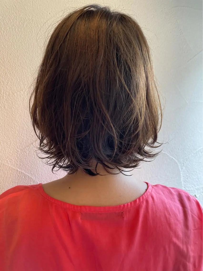ミディアム カラー カット ヘアカラー パーマ トリートメント ハイトーン×似合わせ 🌱中川慎之介のヘアスタイル
