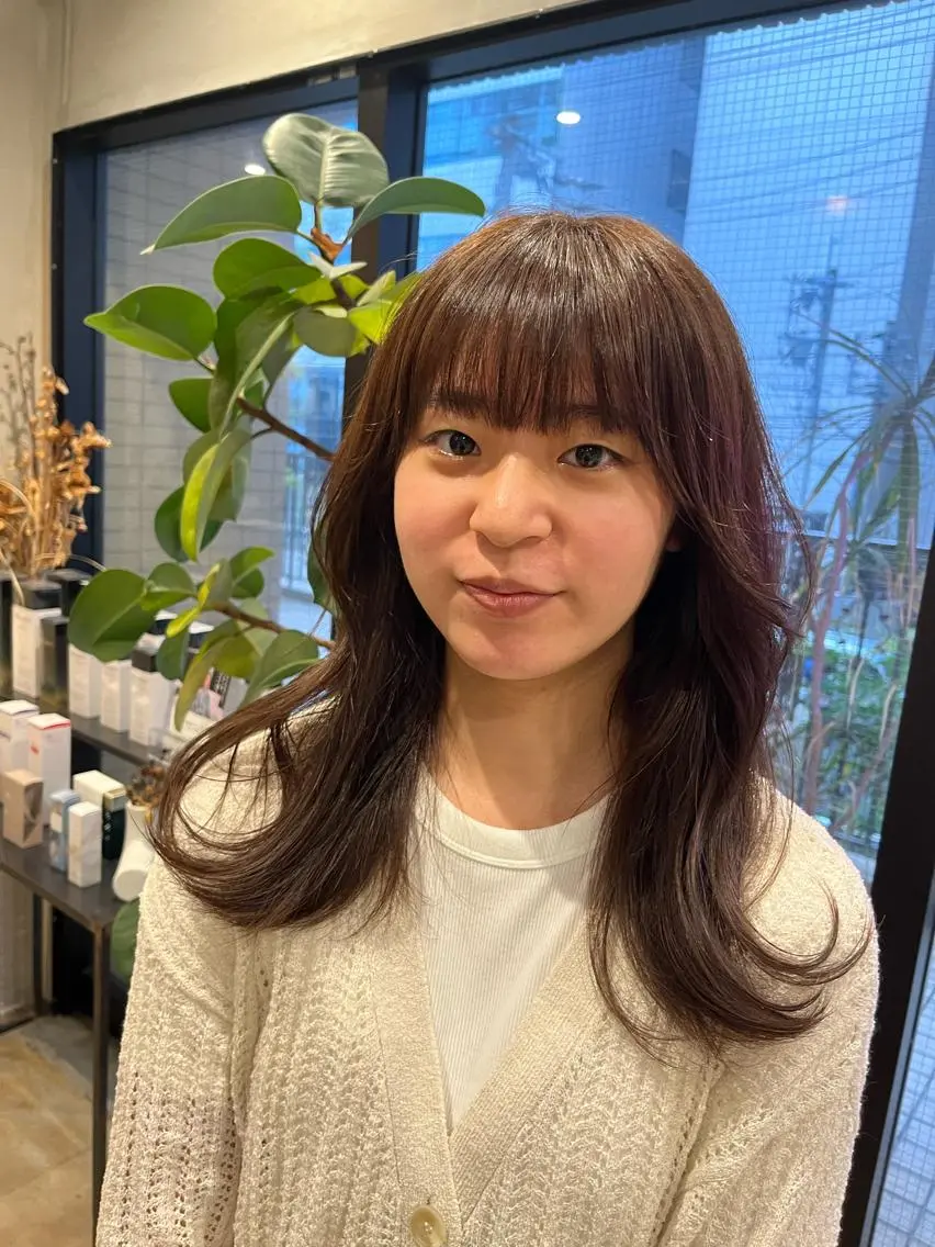 カラー ベージュカラー ブリーチ 透明感カラー ブリーチなしカラー こまつばらみお/レイ ヤー/ダブルカラーのヘアスタイル