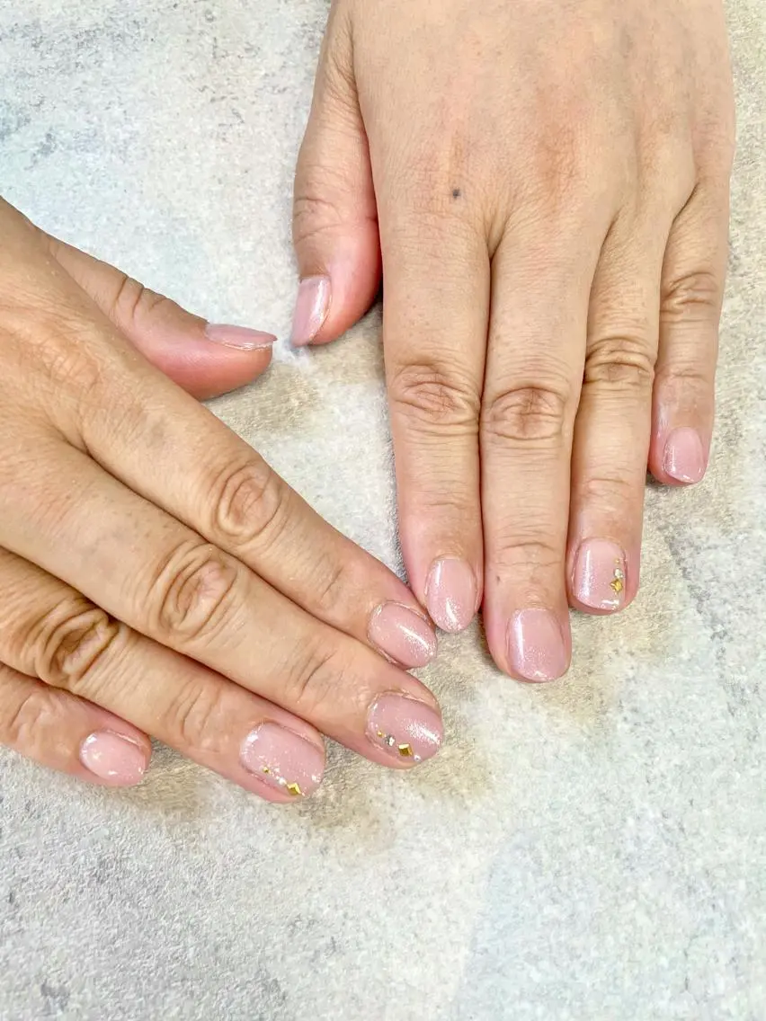 ネイル グラデーション オフィスネイル ハンドネイル FASTNAIL PLUS 新宿店のネイルデザイン