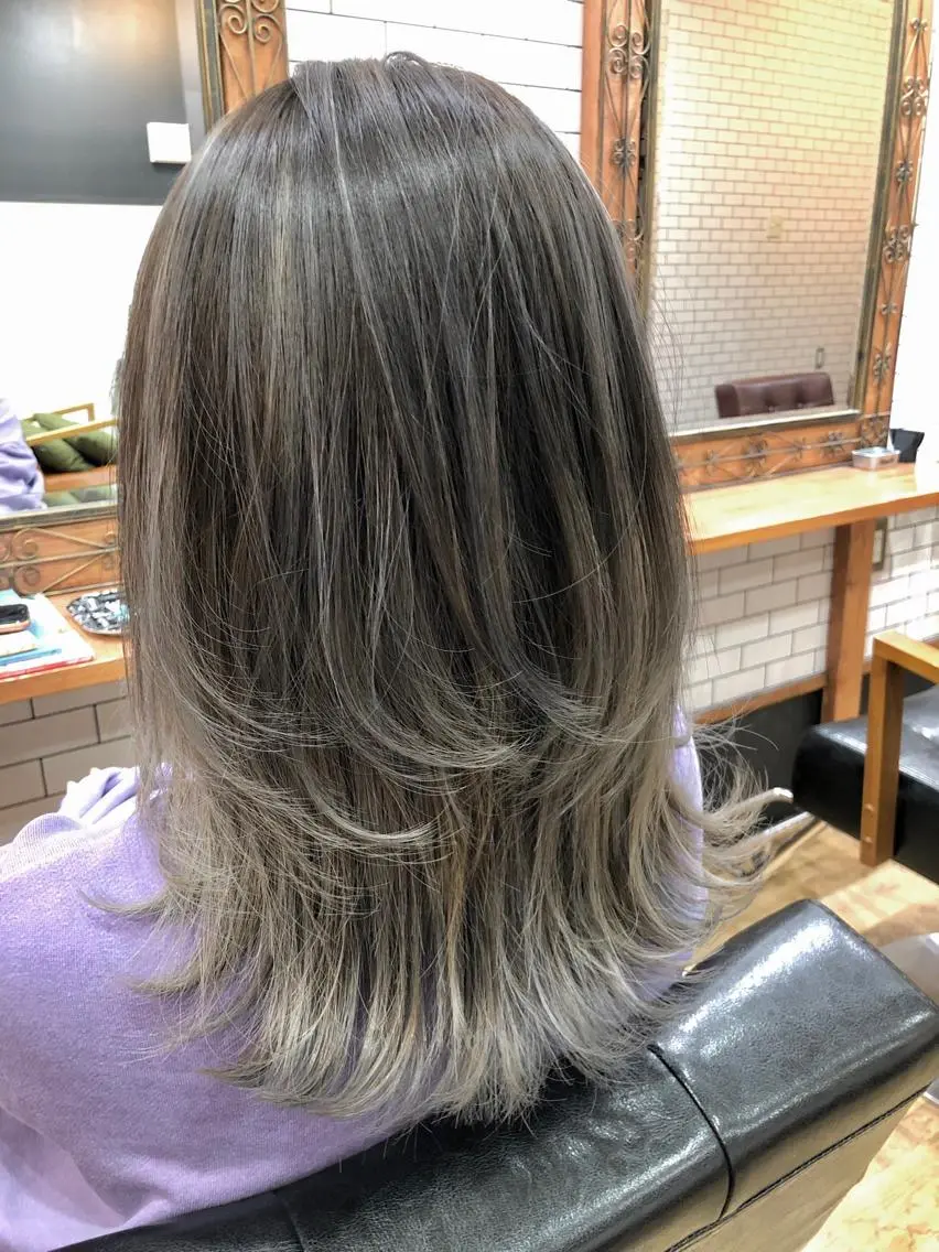 ミディアム ヘアカラー トリートメント THREE 関根大のヘアスタイル