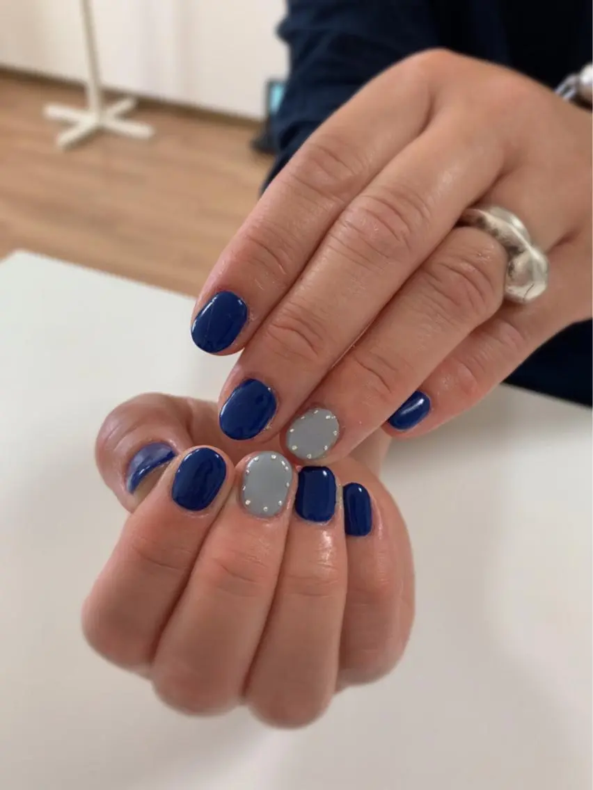 ネイル アートネイル 長さ出し フットネイル グリーン ニュアンスネイル Lily Roseスタッフ一同のマツエク・マツパデザイン