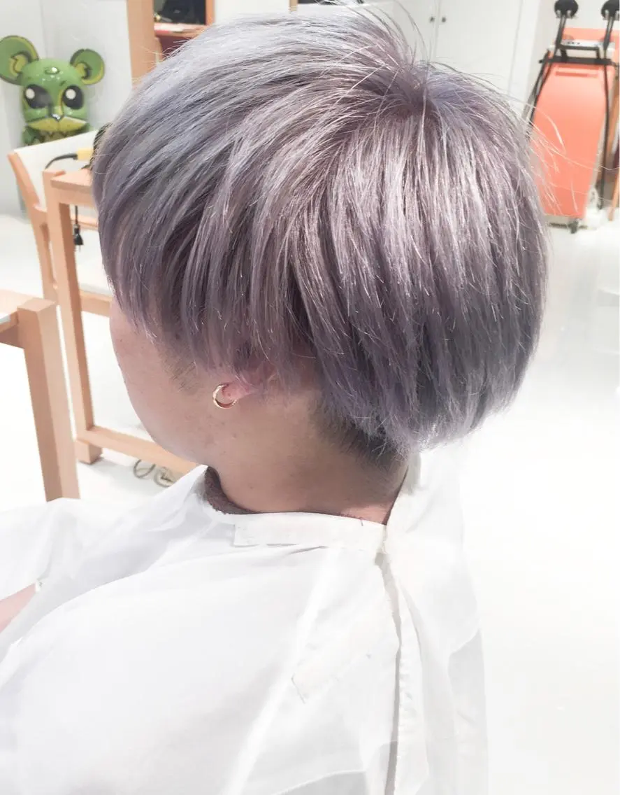 ショート カラー メンズ グレージュ バイオレットカラー バイオレットグレージュ モテ髪透明感❤️ デイズヘアカラーのヘアスタイル