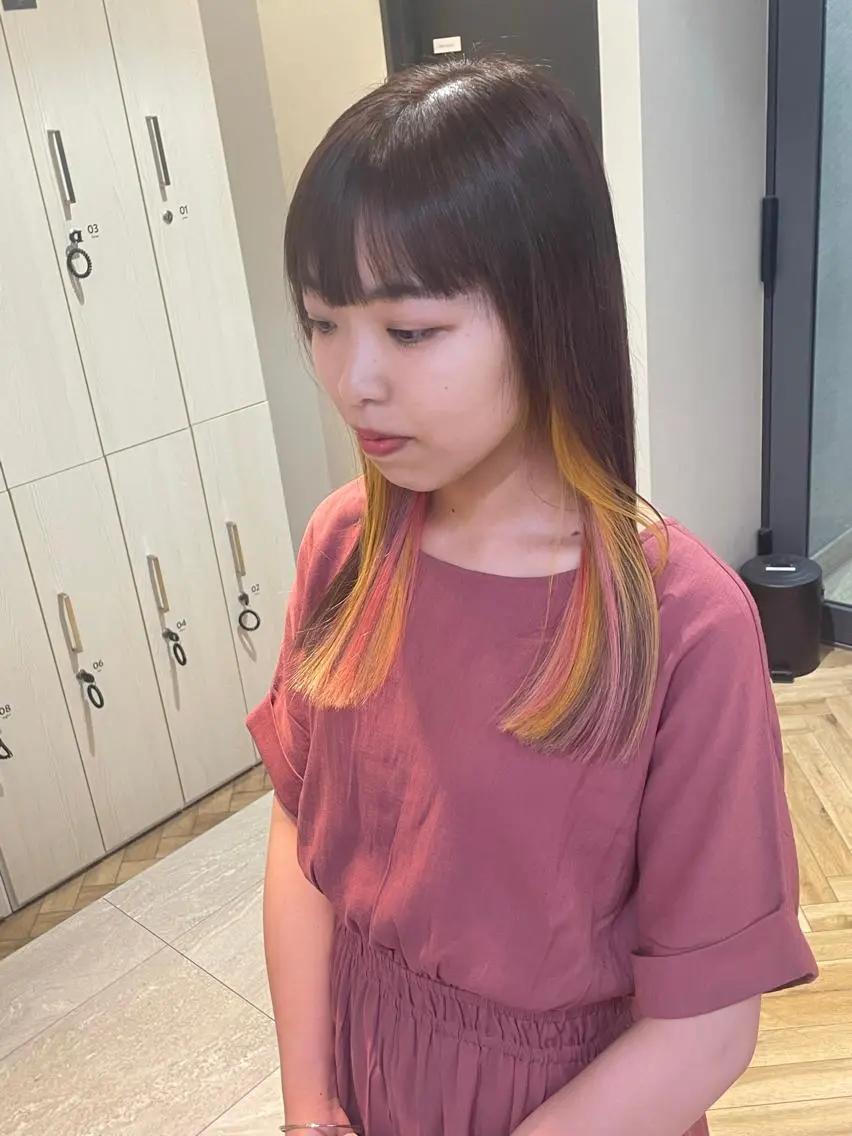 セミロング カラー 浦野 剛志のヘアスタイル