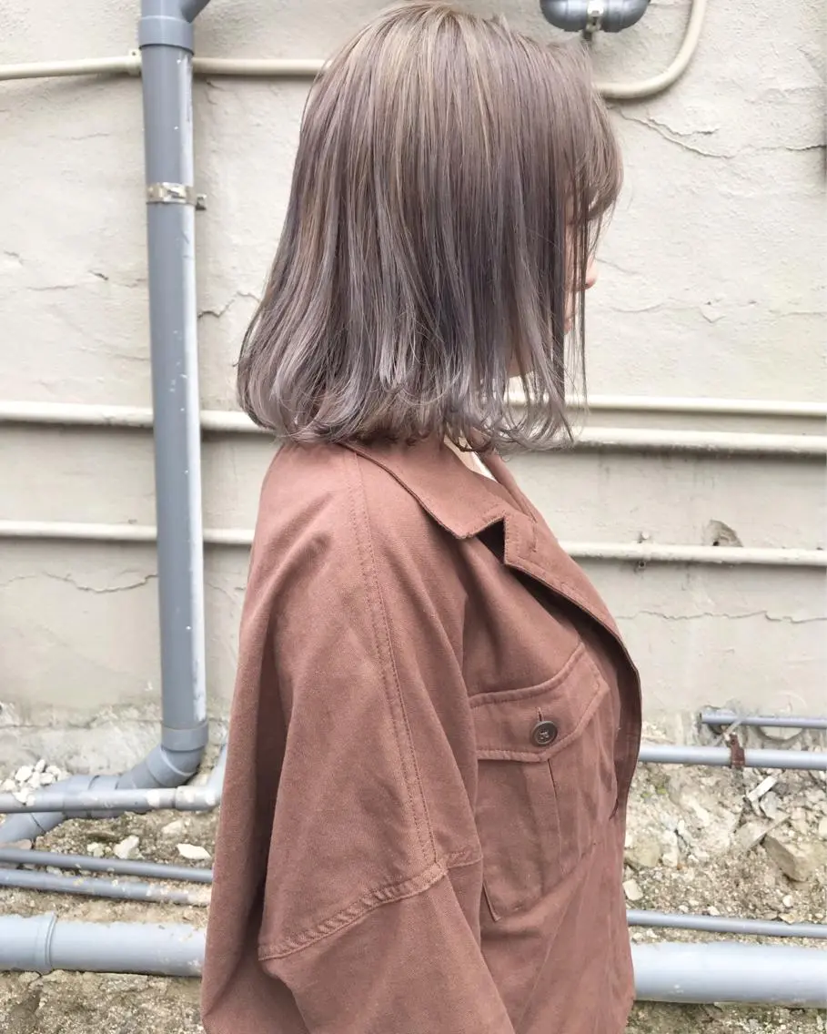 ショート ラベンダーベージュ ボブ カット パーマ Musiiik hairのヘアスタイル