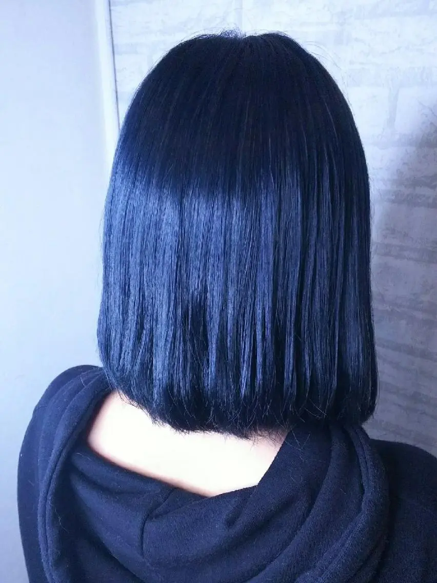 ミディアム カラー ブルーカラー ネイビーカラー RU RIのヘアスタイル