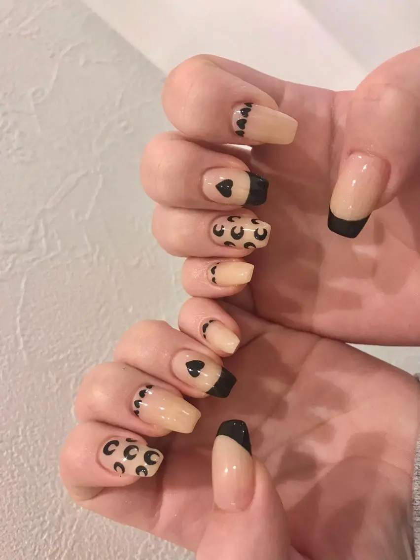 ネイル emunail あやかのネイルデザイン