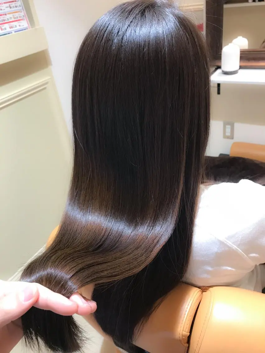 ロング カラー 今井 三智也のヘアスタイル