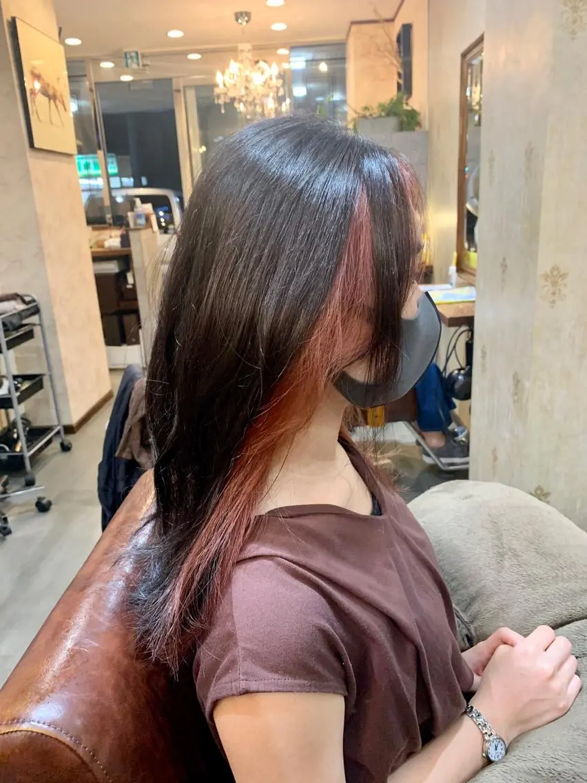 セミロング カラー ローズカラー ヘアカラー トリートメント クバガワ シュンのヘアスタイル