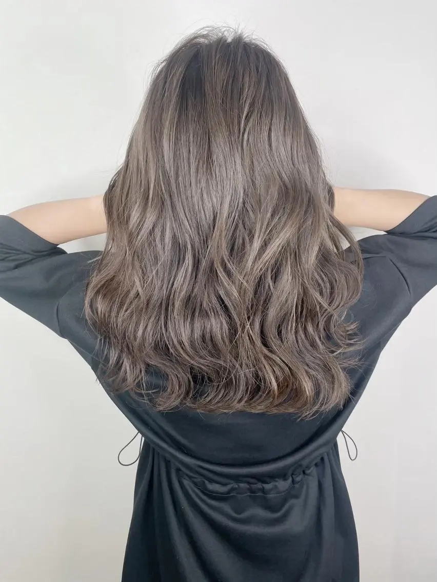 ロング カラー ダブルカラー グラデーションカラー ハイライトカラー イルミナカラー インナーカラー カット ヘアカラー BUCKS【天王寺】 バックス【駅30秒】のヘアスタイル