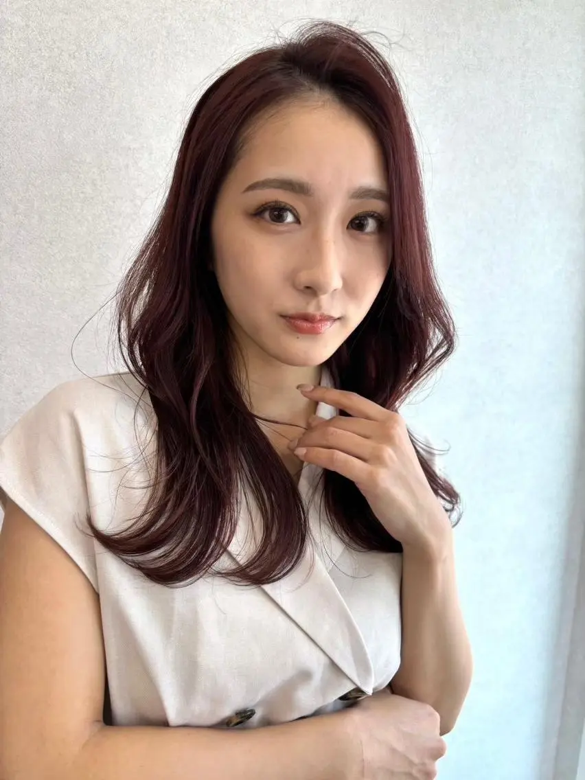 セミロング カラー 🎀ブリーチ ハイト ーン ♡Kanon♡のヘアスタイル