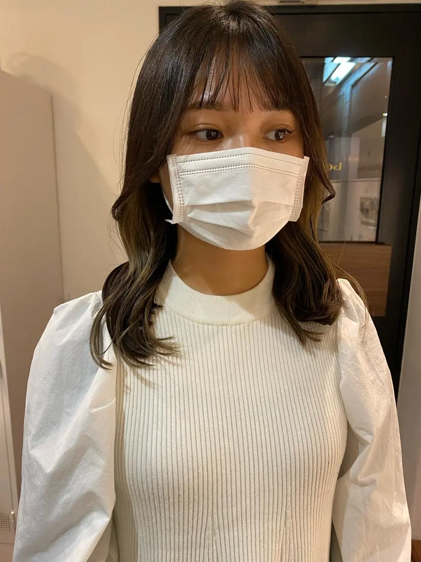 セミロング カラー ヘアアレンジ MOE /Zina横浜2ndのヘアスタイル