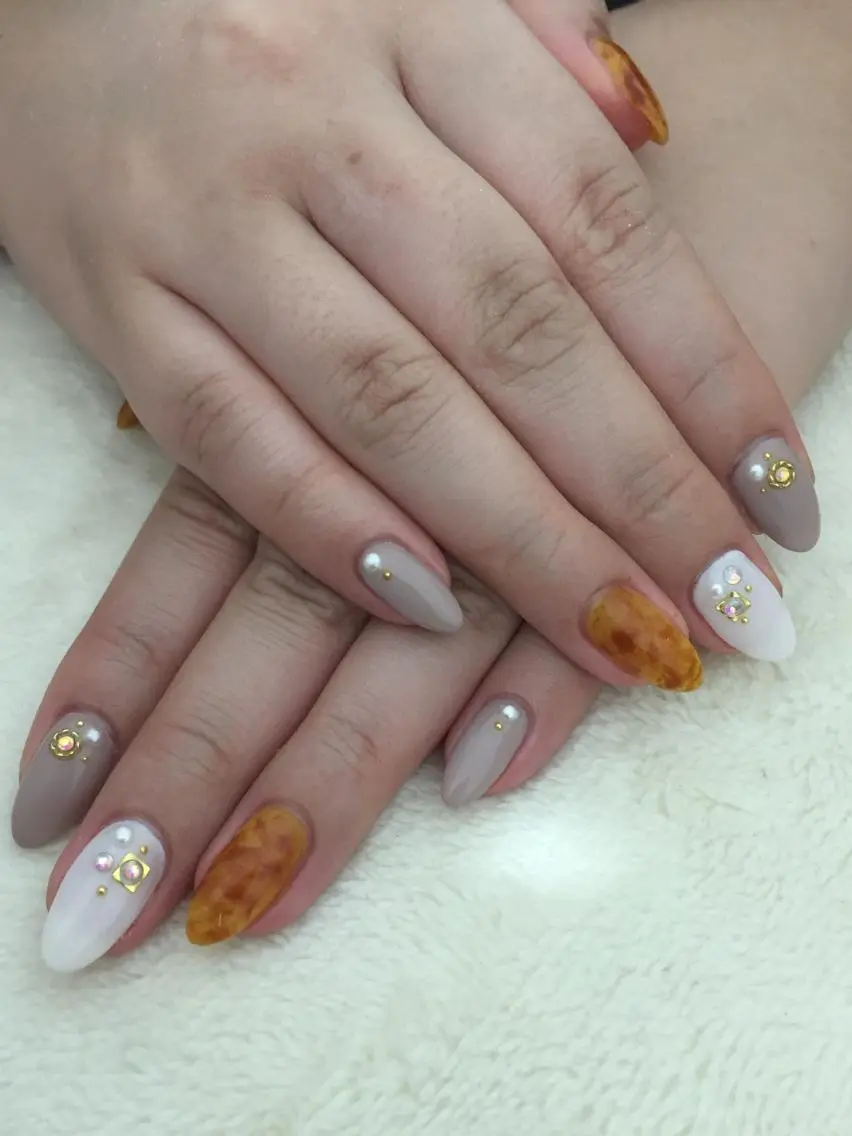 ネイル べっ甲ネイル MyurioNail みわこのネイルデザイン