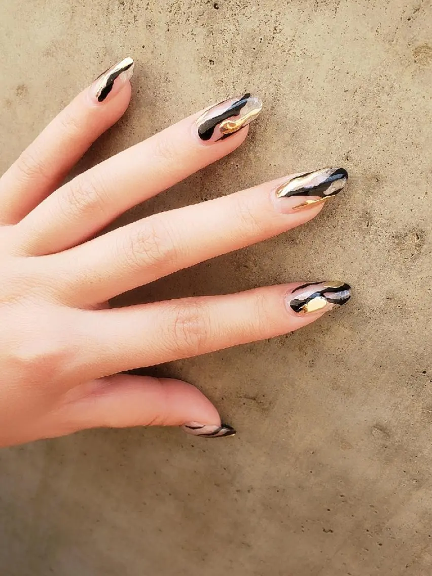 ネイル MU5-nail 金山ネイルサロンのネイルデザイン