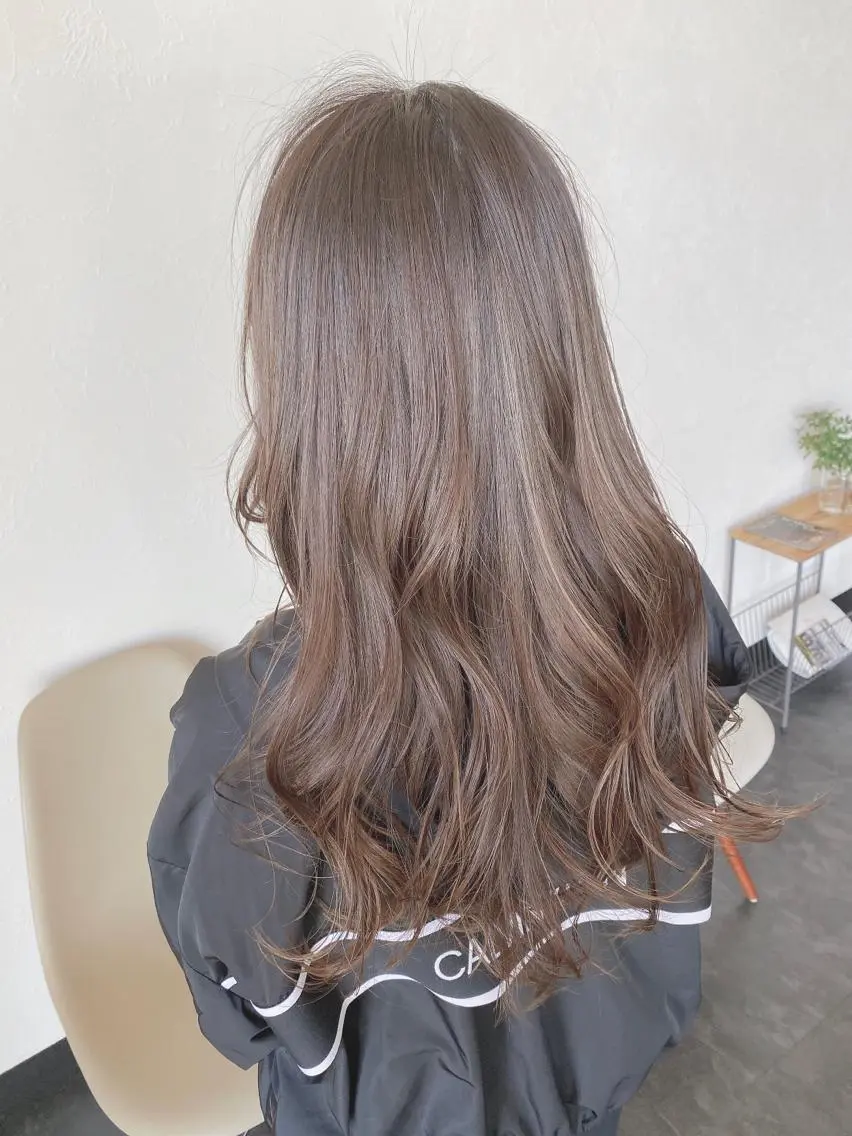ロング カラー 川合 勇気のヘアスタイル