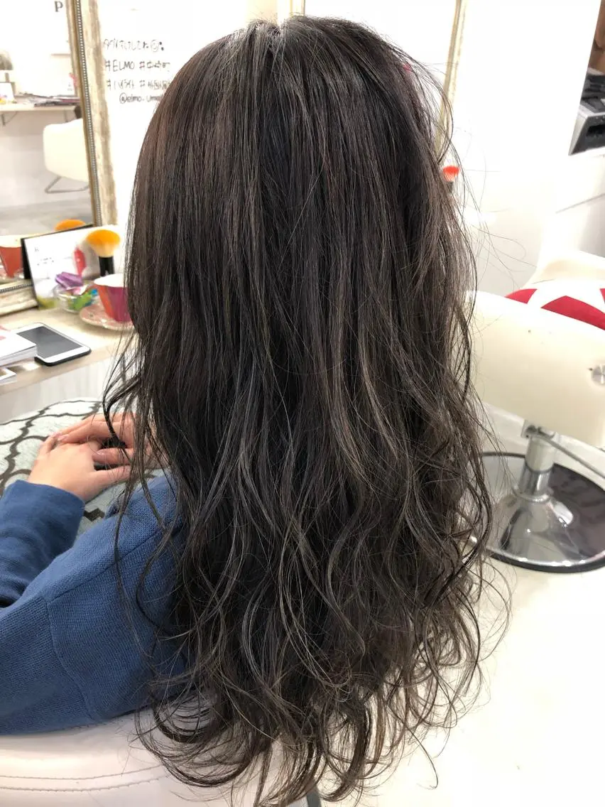 ロング カラー 髪質改善 中川 翔のヘアスタイル