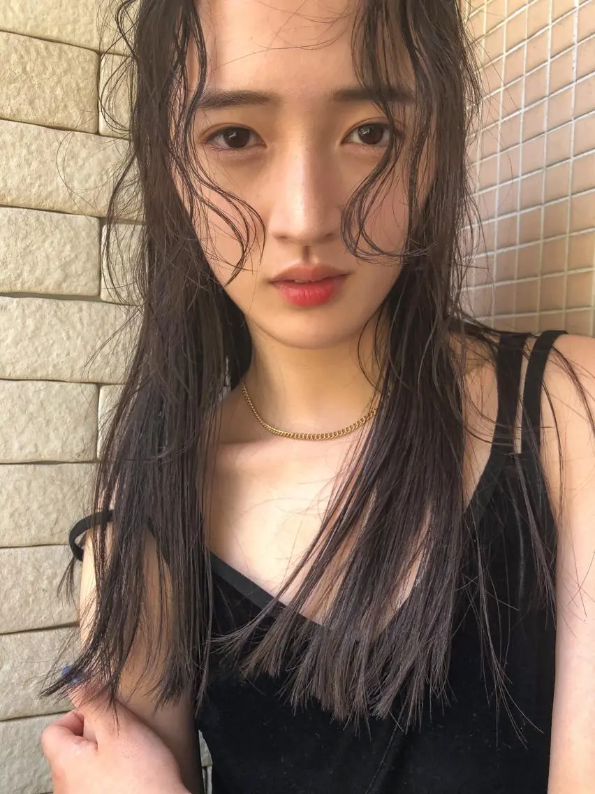 ロング カット トリートメント nessヤマサキ リュウタのヘアスタイル