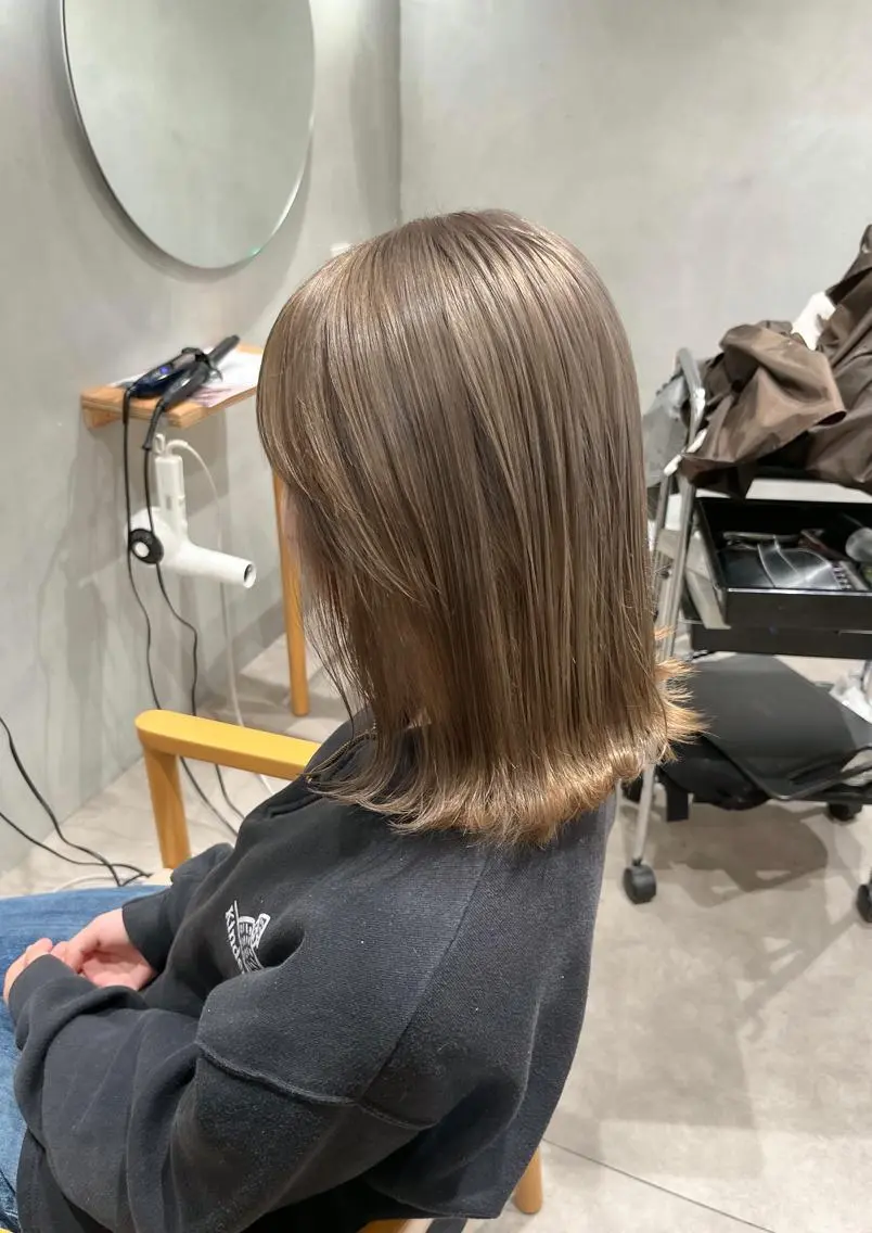 カラー 河原 楓樹のヘアスタイル