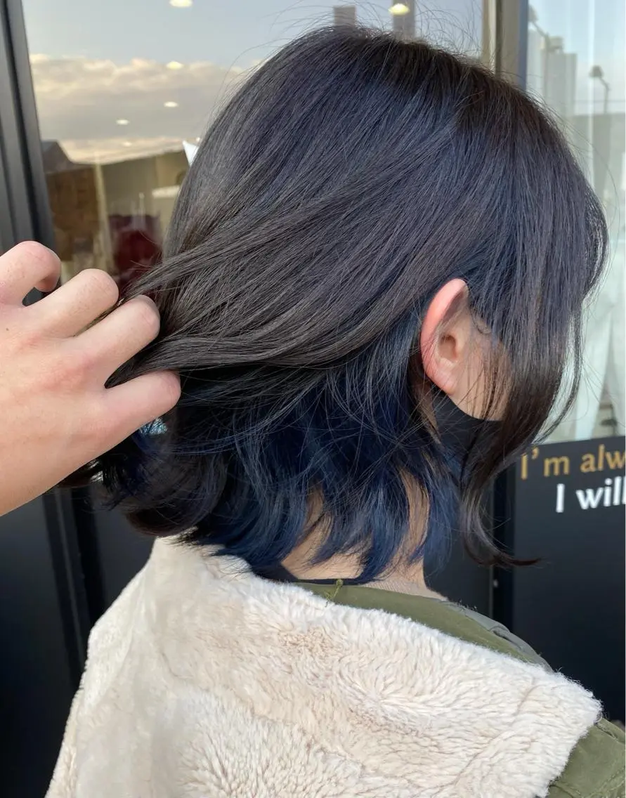 ミディアム カラー ブリーチ インナーカラー HANA by RIZのヘアスタイル