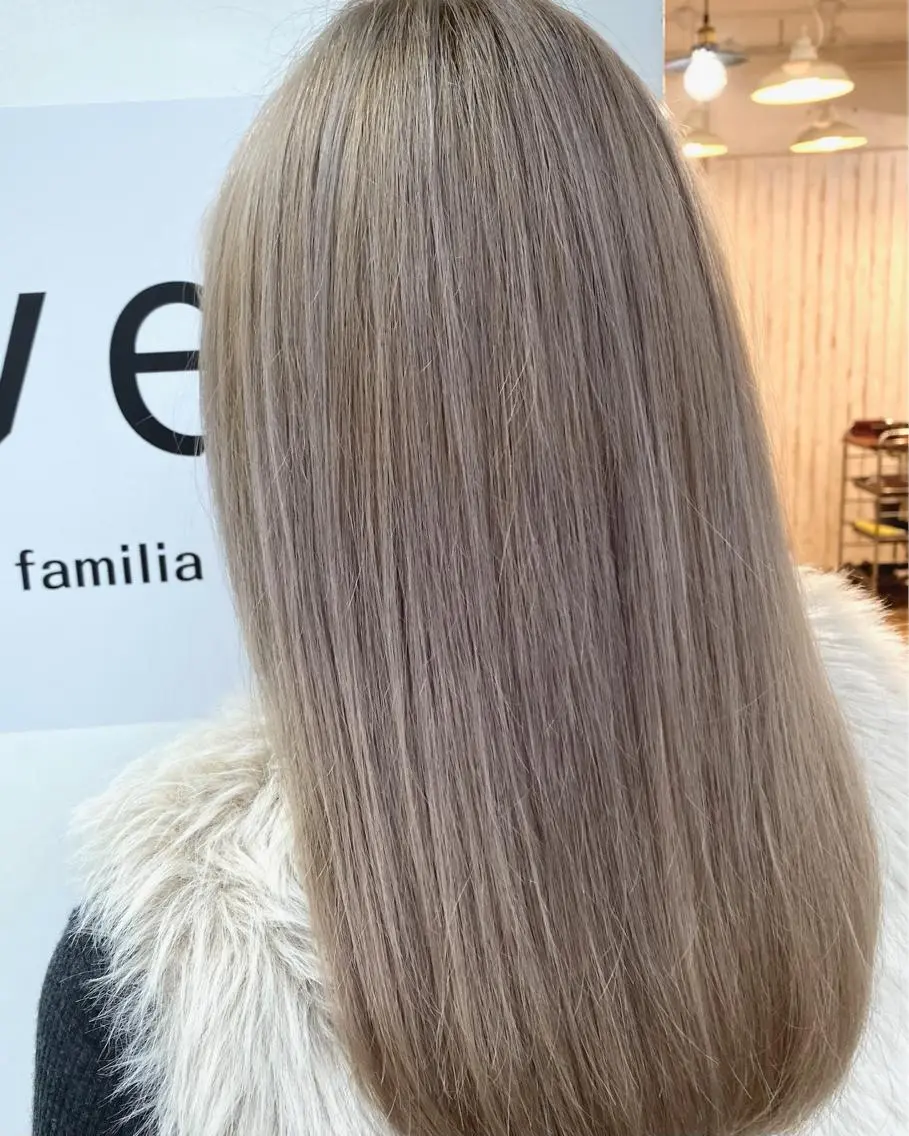 ロング カラー ブリーチ ダブルカラー ヘアカラー 【🉐学割】応援📣 ミニモ限定🤩千 田のヘアスタイル