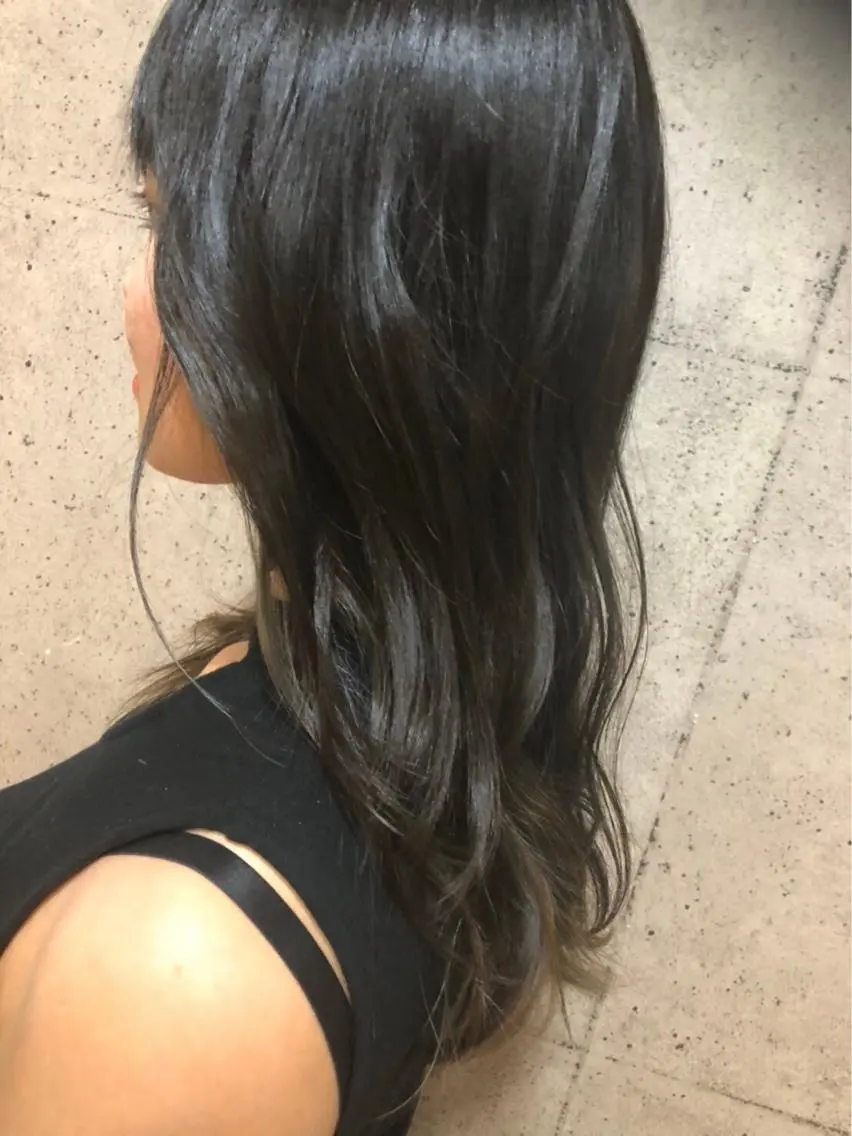 ロング カラー アッシュ 透明感カラー 辻堂メンズ特化 YU-YAのヘアスタイル
