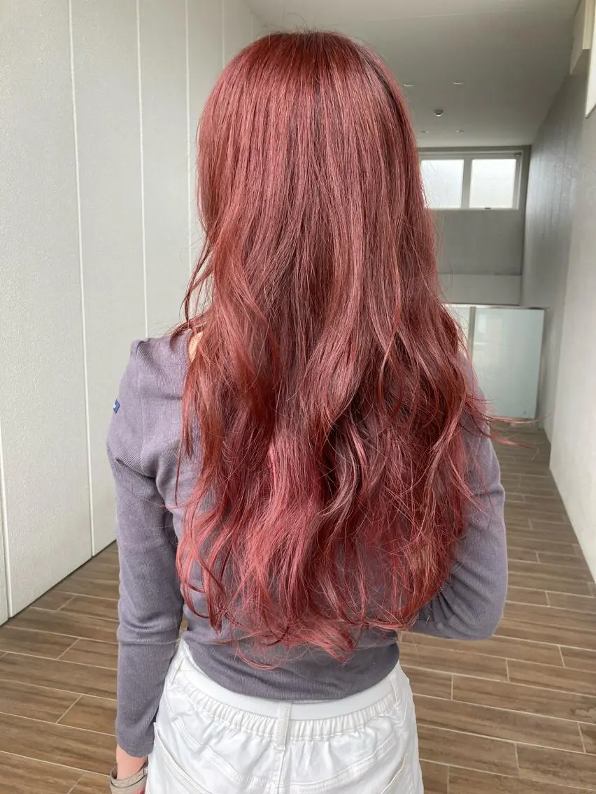 ロング 平野 朋未のヘアスタイル