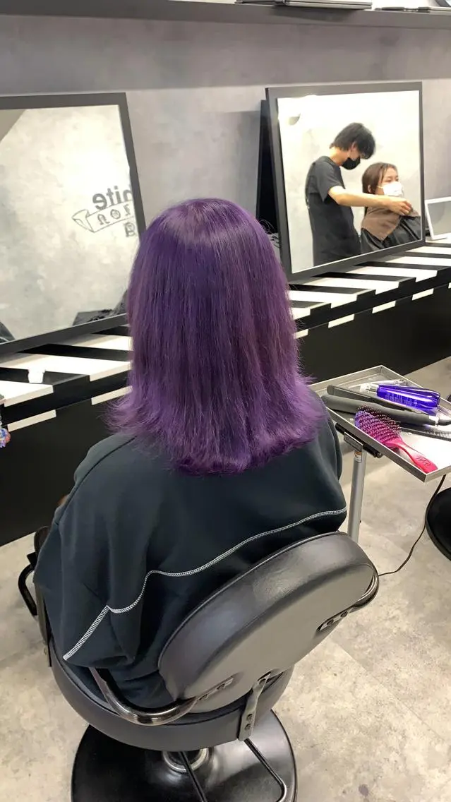 ミディアム 派手髪支持率No1 Eisukeのヘアスタイル